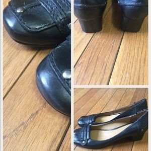 Black Nine West short heel dress shoes